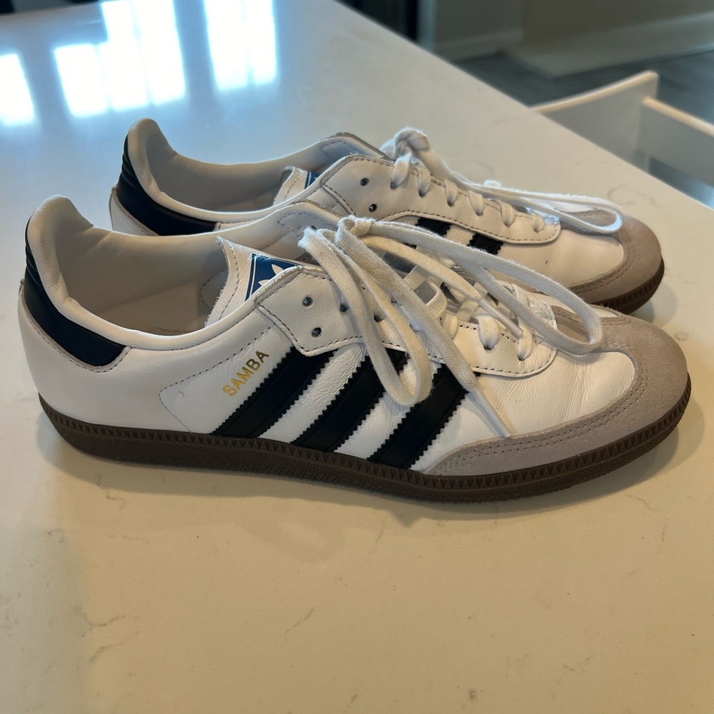 Adidas Samba Women’s 8
